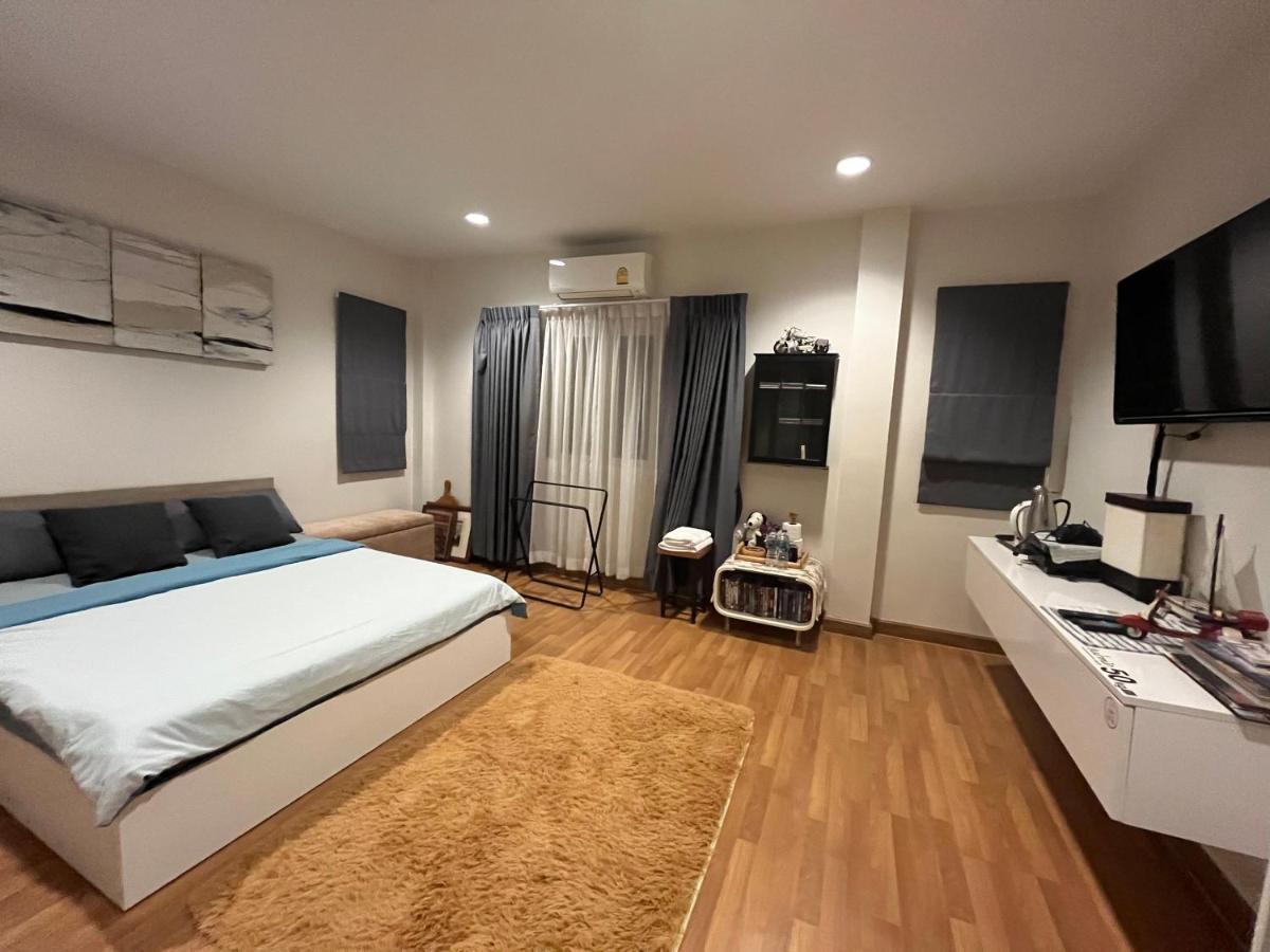 Autta House Appartement Bangkok Buitenkant foto