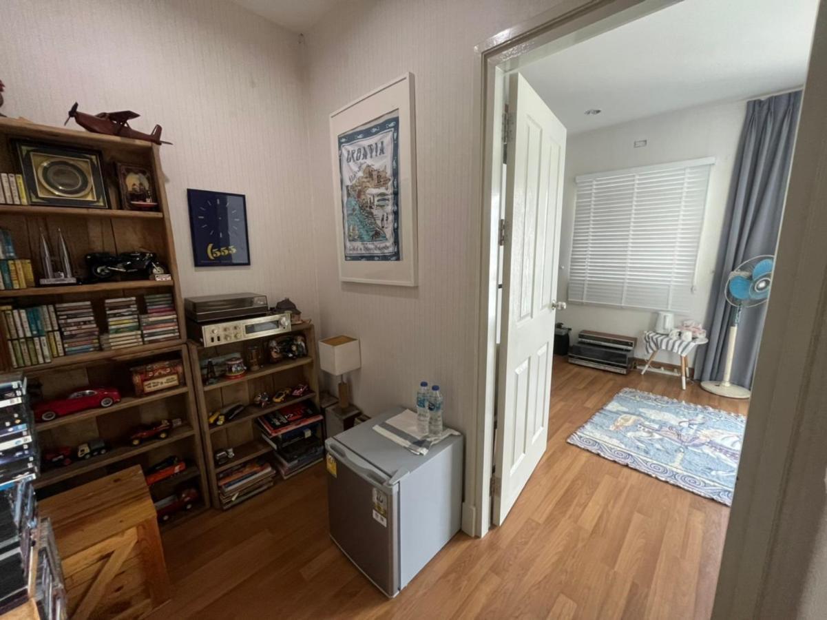Autta House Appartement Bangkok Buitenkant foto