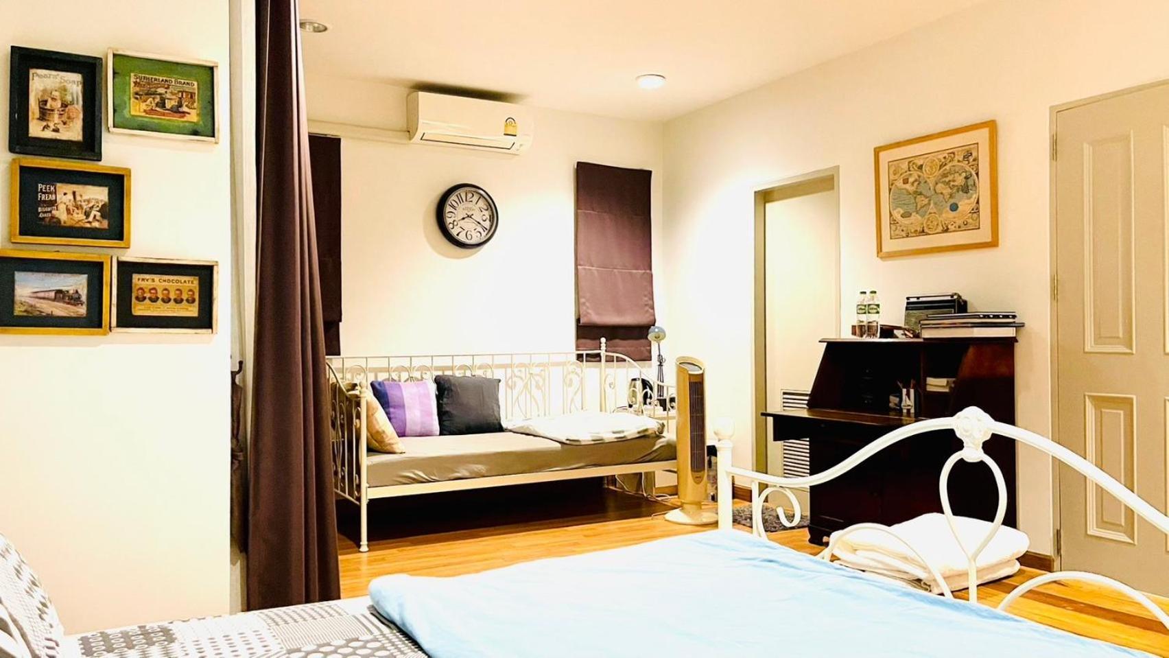 Autta House Appartement Bangkok Buitenkant foto